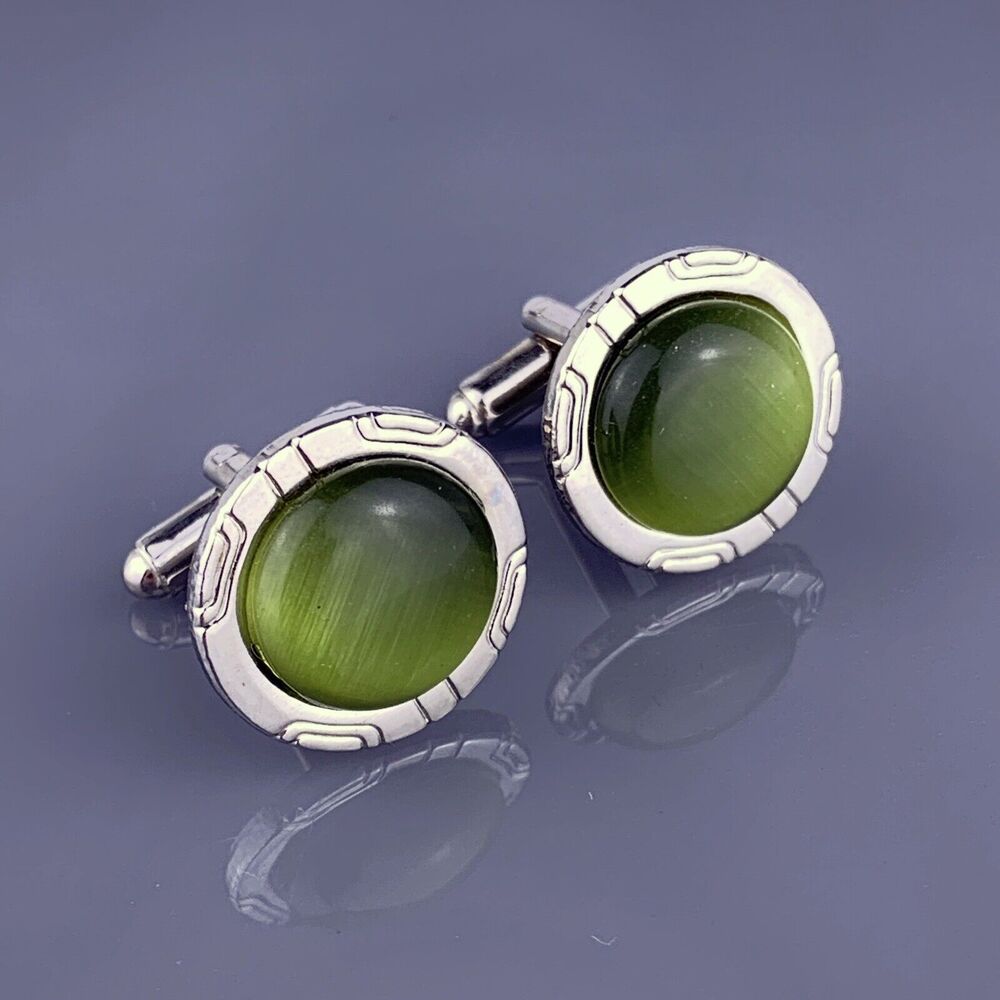 Green Round Cabochon Cufflinks Silver Tone Modernist Simple Cats Eye Vintage